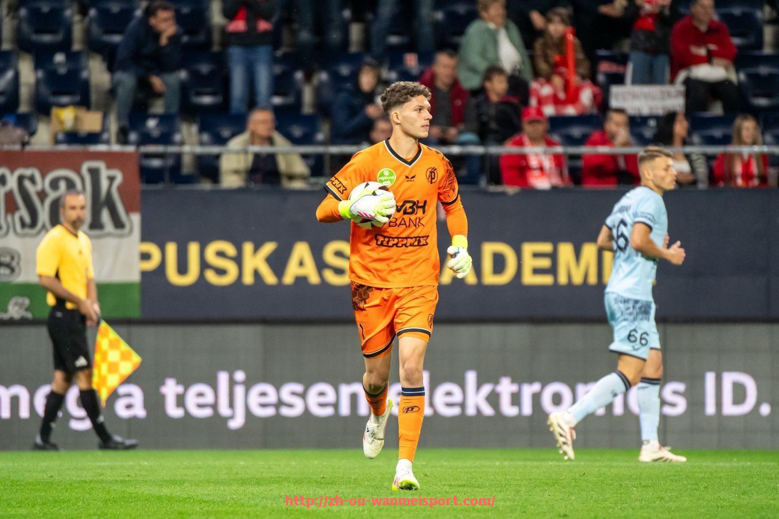 完美体育app-西甲联赛每赛季多少场比赛?总场次解读